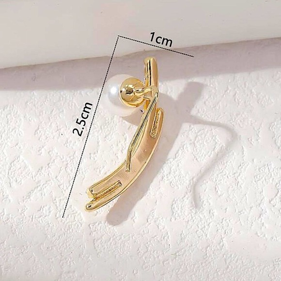 Gold Pearl Zircon Ear Climber - Picture 5 of 5